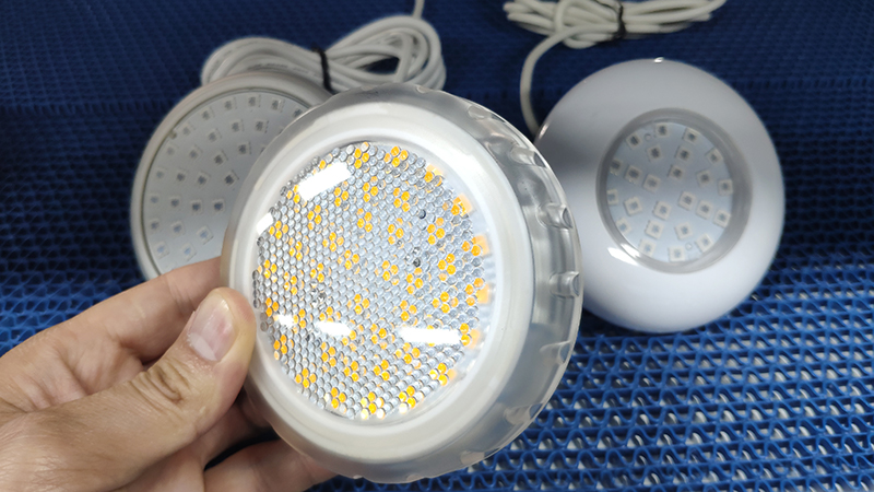 LED泳池燈
